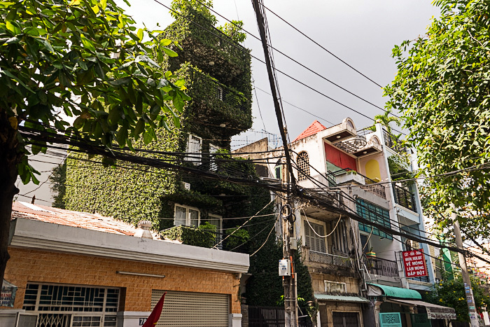 Xin Chào, Saigon