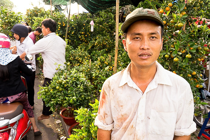 The Floating Flower Market of Ben Binh