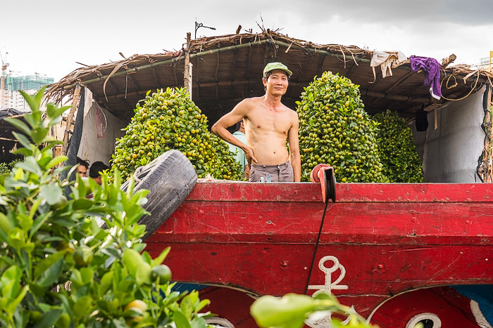 The Floating Flower Market of Ben Binh