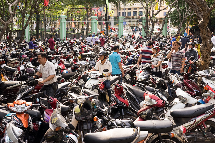 Read more about the article Getting Around in Saigon