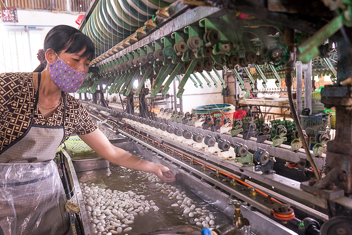 C??ng Hoàn Silk Factory