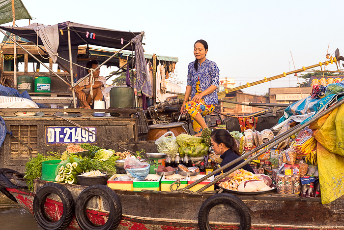 Cai Rang market