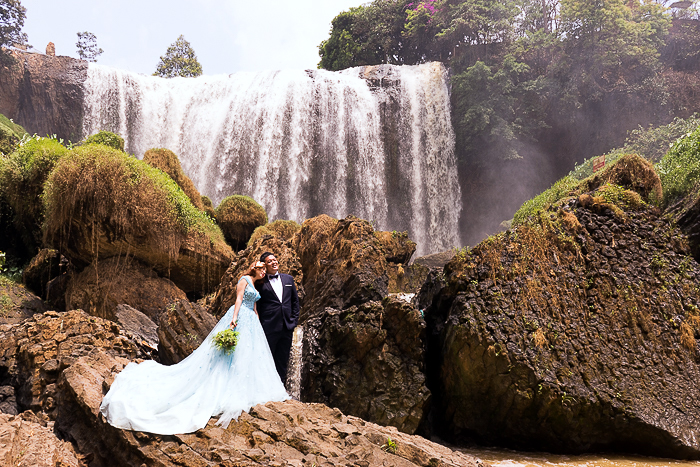 Vietnam Wedding Photographer