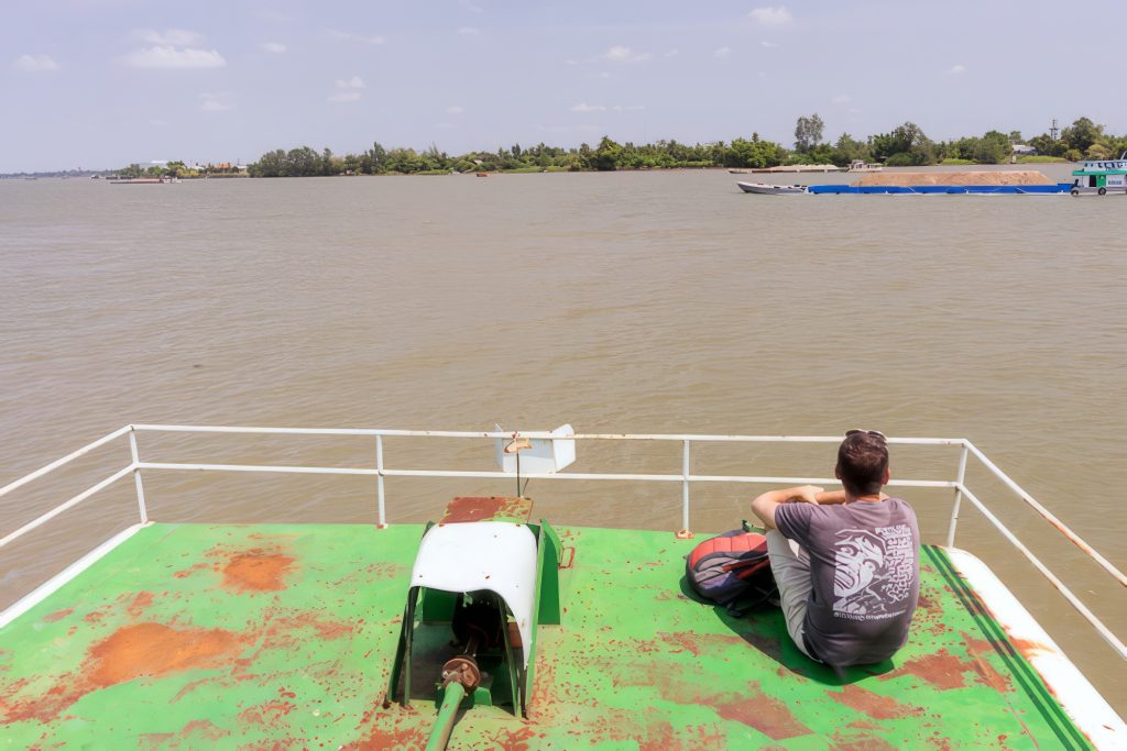 Cồn Sơn Island Ferry